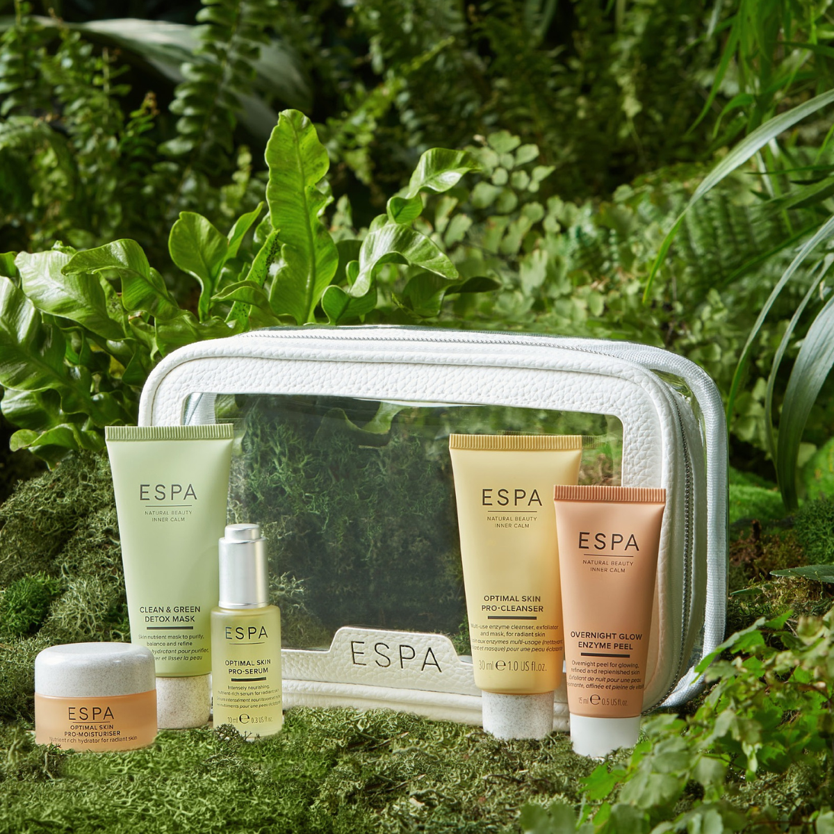 ESPA Glow Essentials rinkinys skaidrioje kosmetinėje (vertė 97 €)